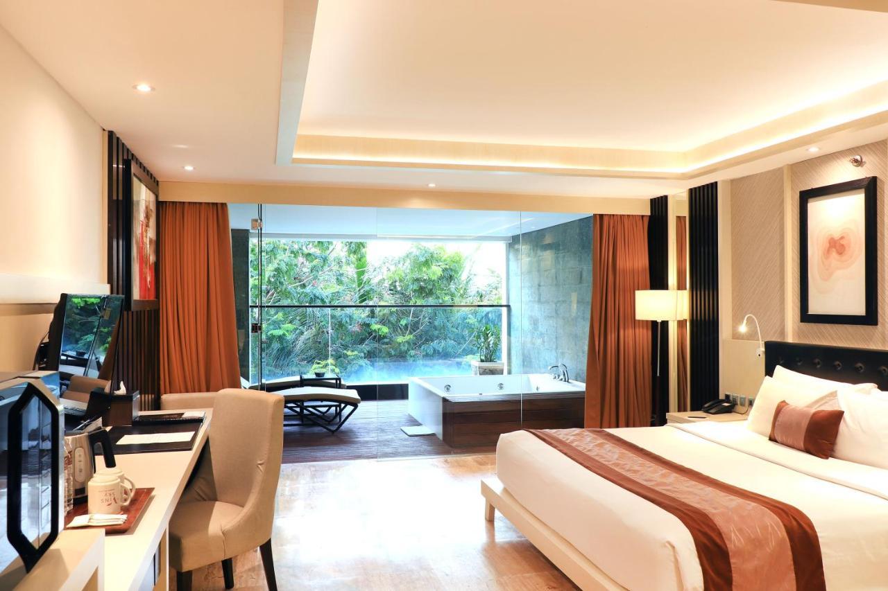 De Vins Sky Hotel Seminyak Экстерьер фото