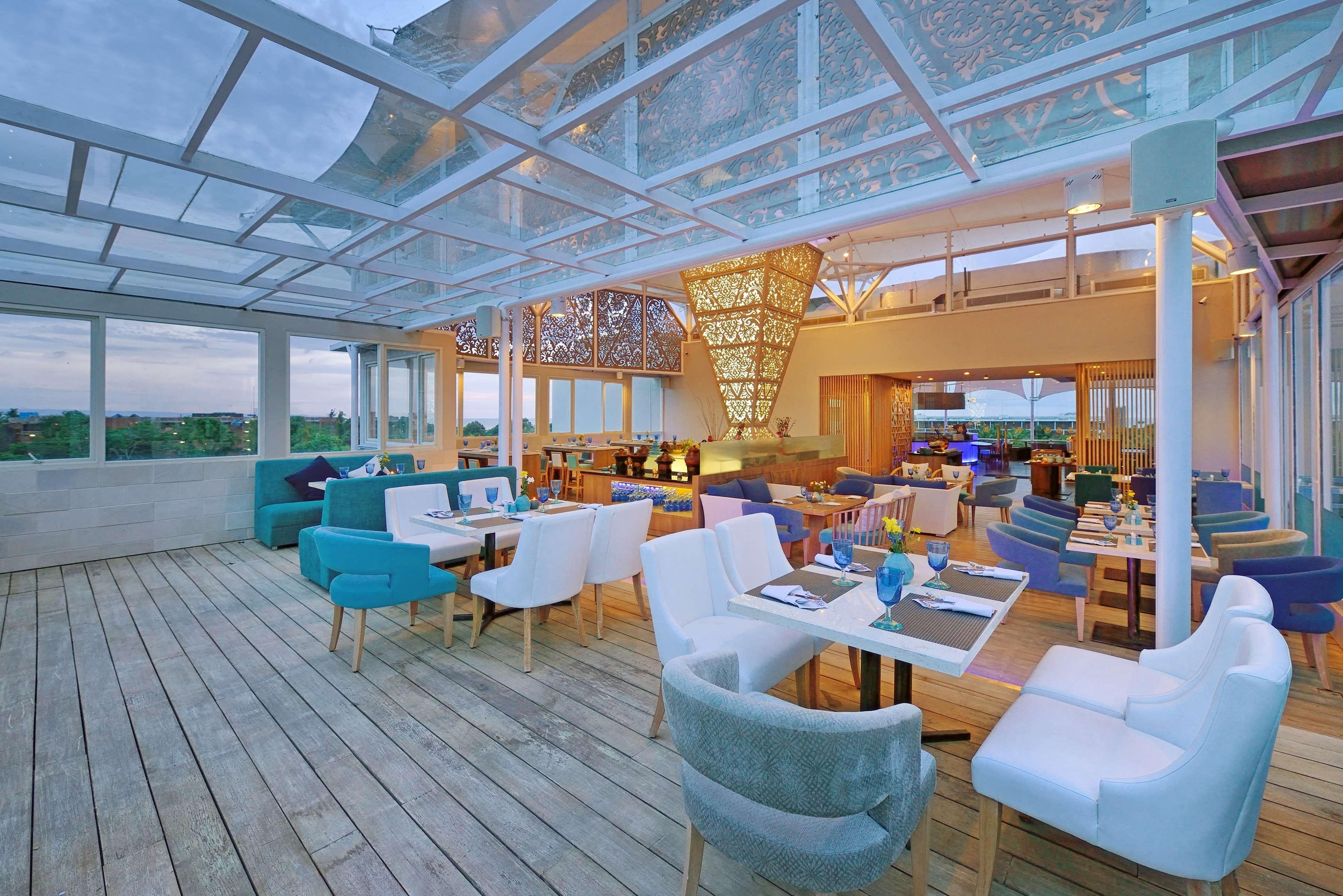De Vins Sky Hotel Seminyak Экстерьер фото