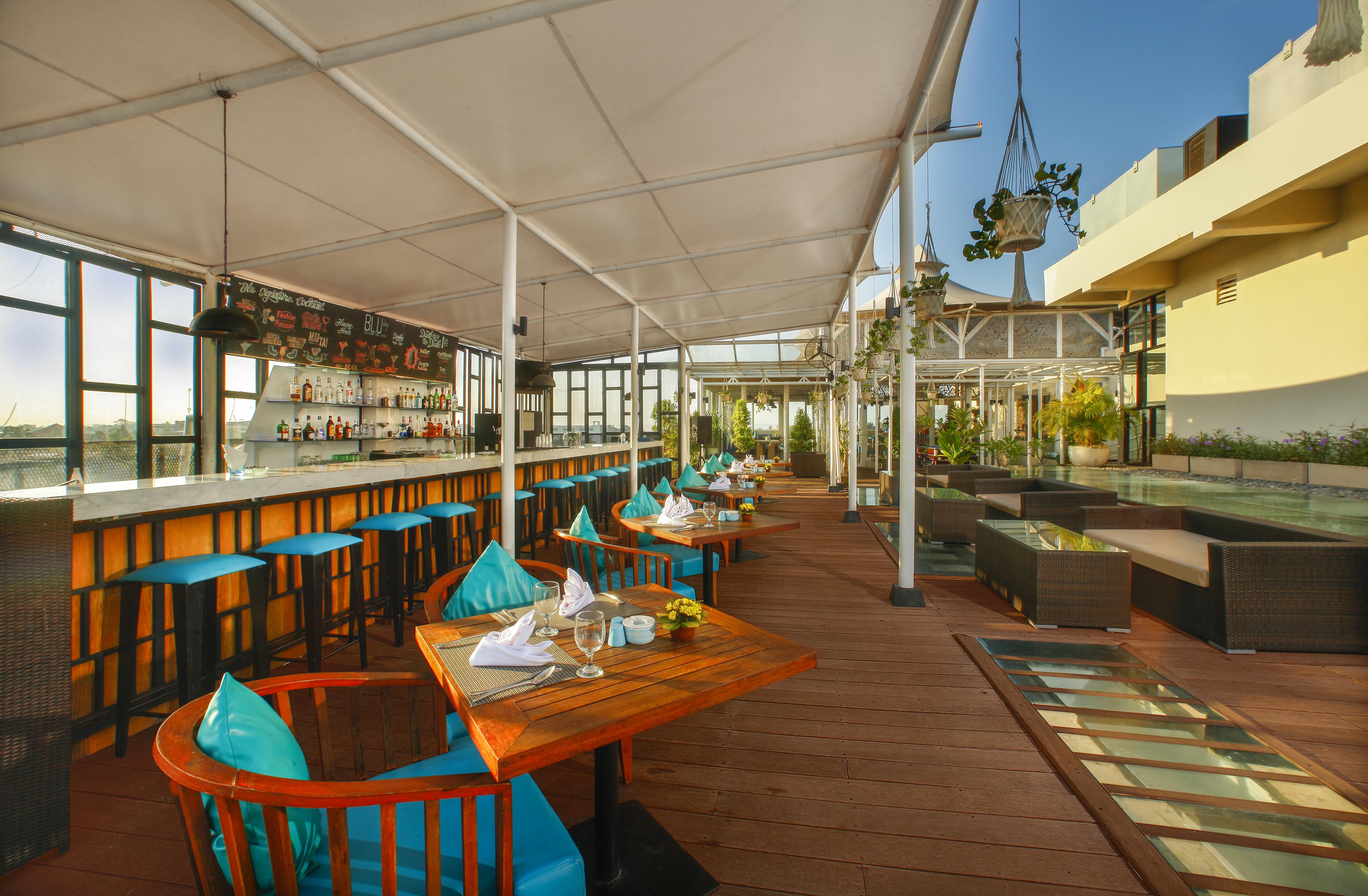 De Vins Sky Hotel Seminyak Экстерьер фото