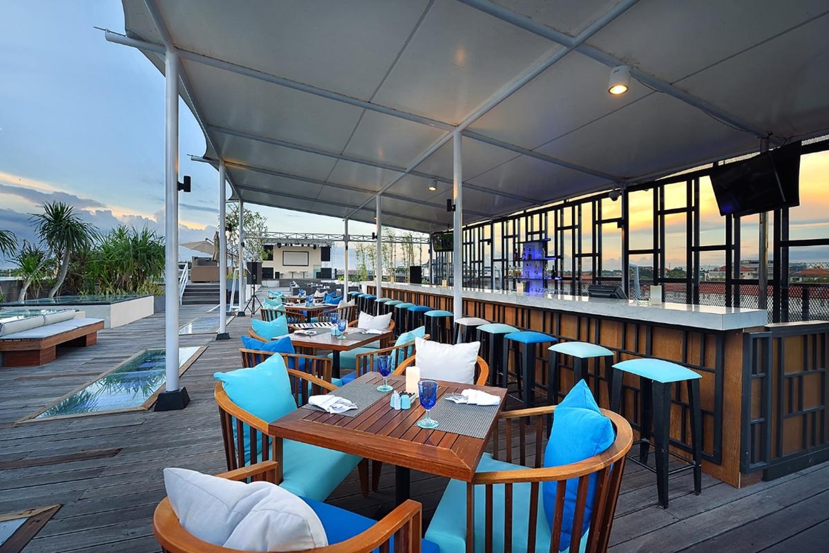 De Vins Sky Hotel Seminyak Экстерьер фото