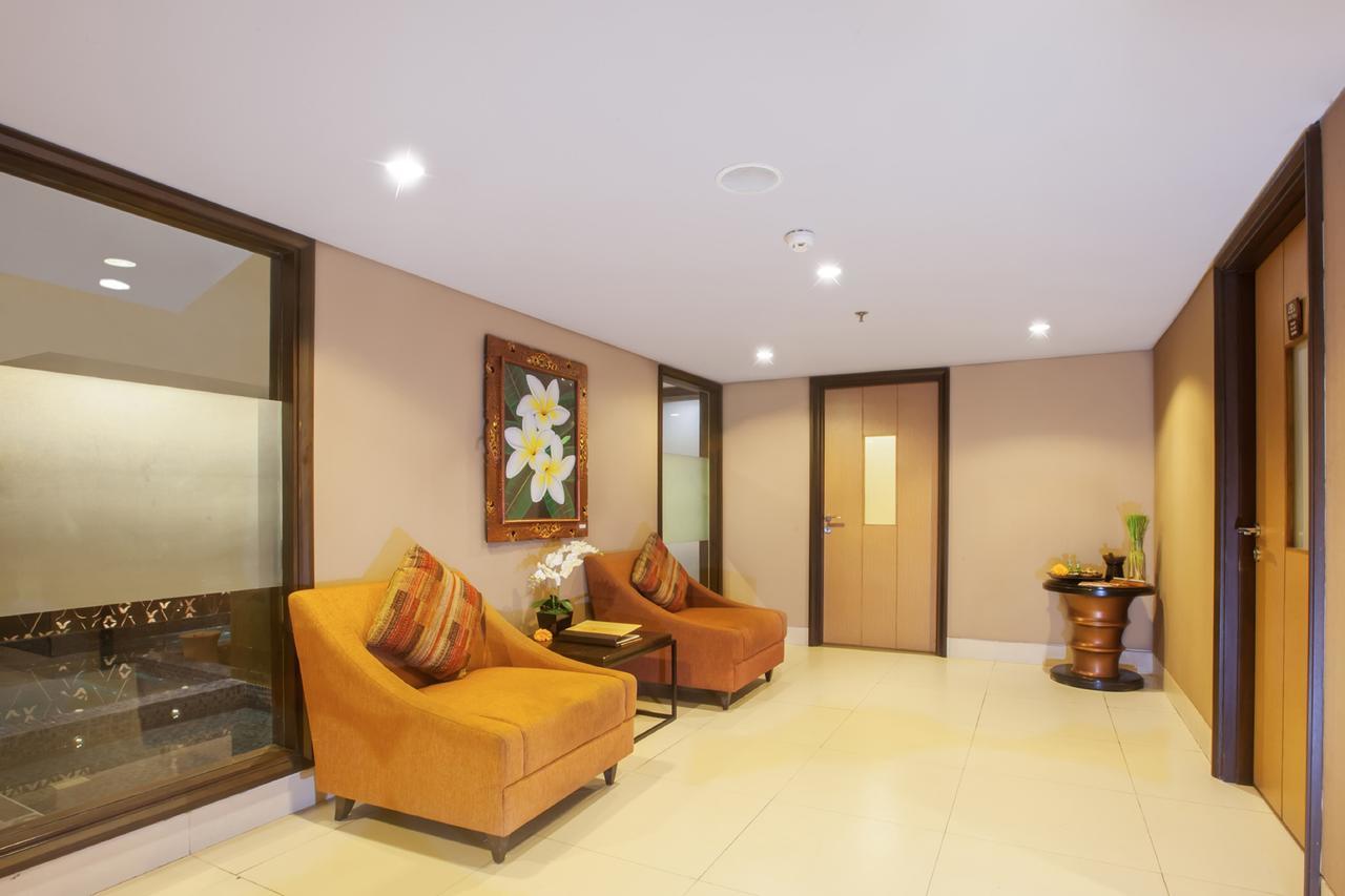 De Vins Sky Hotel Seminyak Экстерьер фото